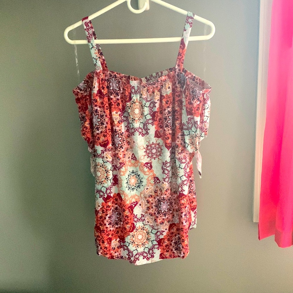 Women top